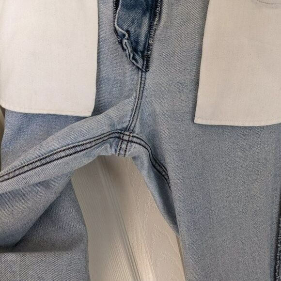 L.L. Bean Original/Traditional Fit Jeans - Size 8 - Picture 13 of 13